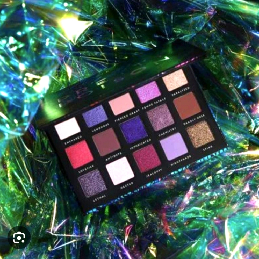 Bad Habit Pretty Poison Palette